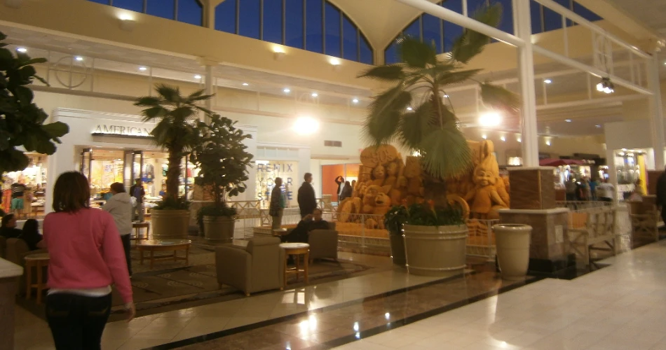 10 Best Places to Go Shopping in Biloxi