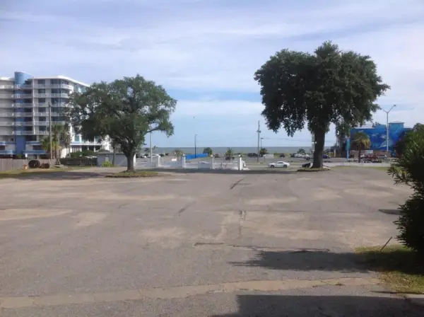 Flamingo Beach Inn 10